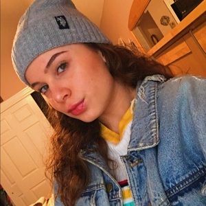 Meet your Posher, Haley